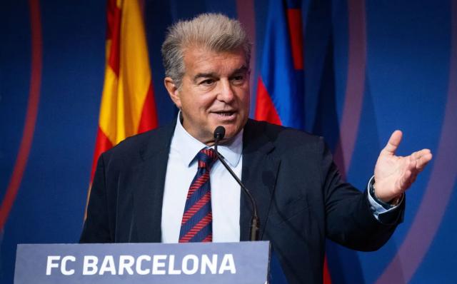 鲸鱼体育-拉波尔塔：奥尔莫是夏窗首要目标 我们完成了任务