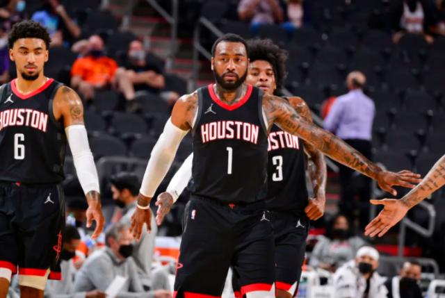 鲸鱼体育直播-火箭依旧需要沃尔 昔日全明星如今化身传帮带